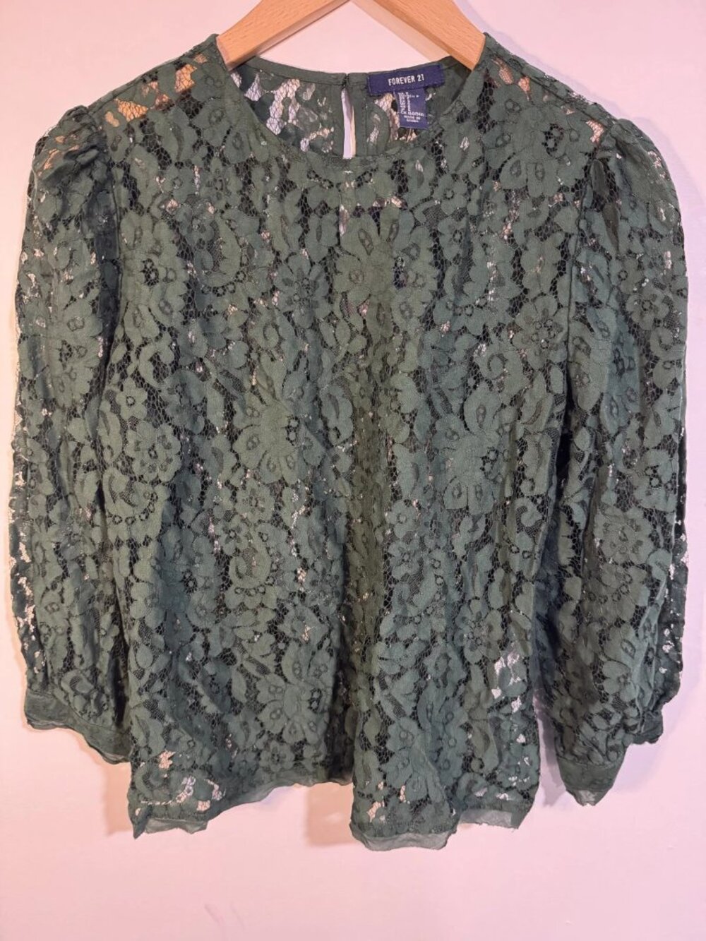 Forever 21 Women's Hunter Green Lace Top Sz S NWT